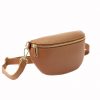  Patrizia 417-003 ZLATÁ dámska kožená taška na opasok pieskovej farby, crossbody 25 x 15 x 6 cm