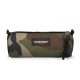  Eastpak: Cylindrický držiak pera Benchmark Single Camo